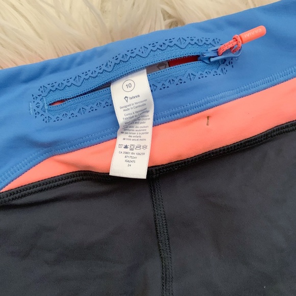 (SOLD) Ivivva Reflective Leggings - Picture 7 of 7